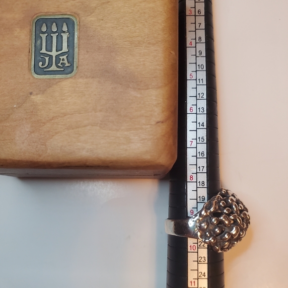 James Avery Retired Brutalist Ring, size 9.25? - Picture 5 of 6